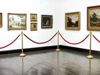 The fencing system made of barriers is intended for fencing museums, exhibits, and paintings.