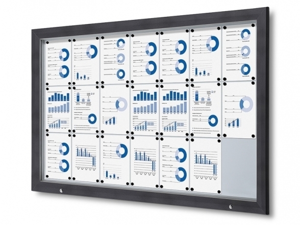 Lockable outdoor display case SCT 21